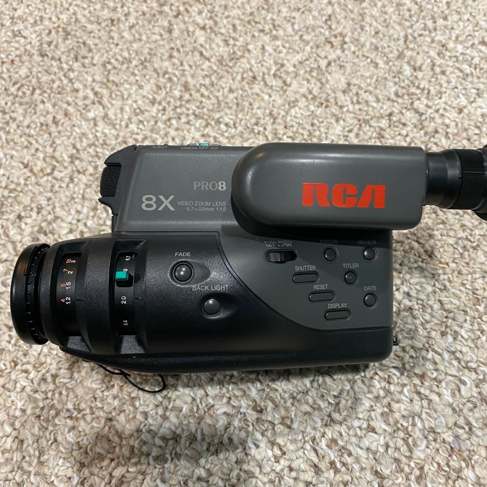 RCA Pro 8 Camcorder 8mm Video Camera Tested Battery, Charger, And Case Included
